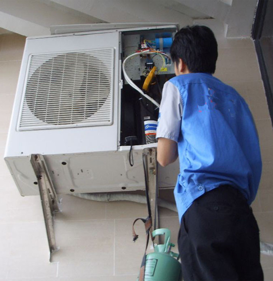 恩阳空调开机无反应维修